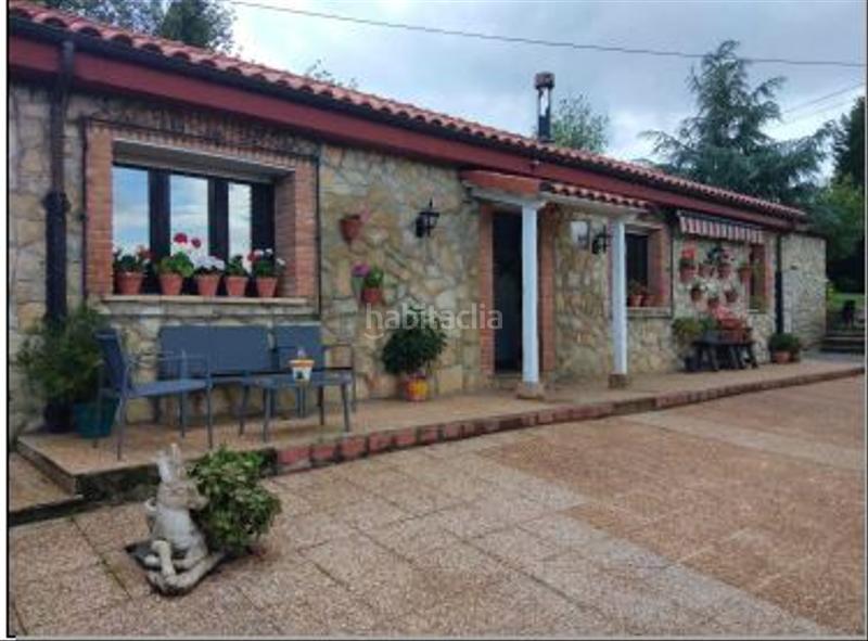 Foto 8f25ae01-c8a8-4405-95d5-d0703a9c2563. Casa in Carreño