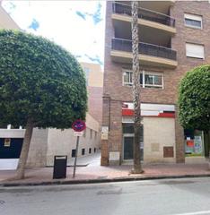 Locale commerciale in Sagrado Corazón