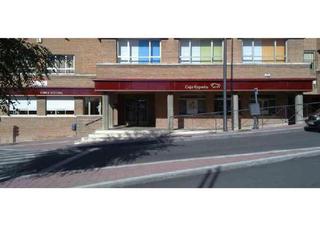 Business premise in Portillo