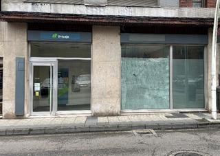 Locale commerciale in Sama