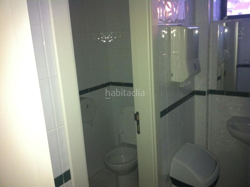 Foto 80a914d8-be57-4842-936e-7b26a6d437a9. Local commercial dans Castillo Sohail - Myramar Fuengirola