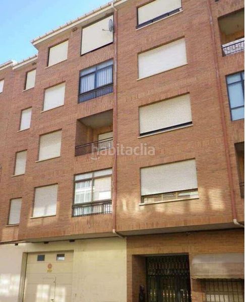 Foto 1692f677-ff13-4303-be73-7a82e125c37b. Aparcament cotxe a Almazán