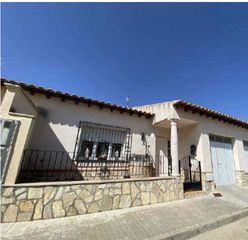 House in Mota del Cuervo