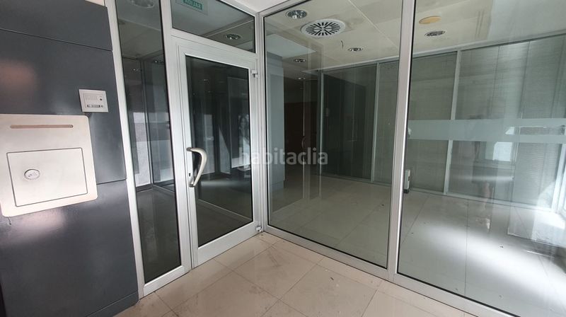 Foto aef4fde8-ca99-482a-a21c-783165c4ae24. Local comercial a Centro-El Castillo Sagunt
