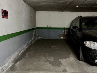 Parking voiture  Del concejal francisco josé jiménez martín