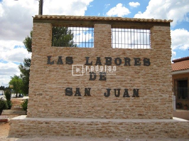Foto b327f2cf-2ba5-492b-83d8-87aa84a58be2. Terreny residencial a Labores (Las)