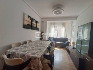 Lloguer Pis  De extremadura. Vivienda en alquiler en el mismo paseo de extremadura!!