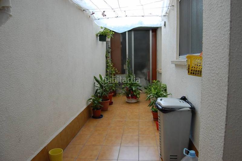 Foto 039f28b9-267b-406a-9498-c90be0d9d9d1. Piso estupendo piso con terraza 70 m2 en Santa Rosa Santa Coloma de Gramenet