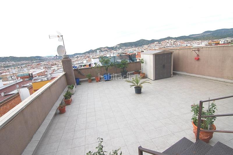 Foto d5434700-db4e-4afa-9d62-3a8ad528142c. Piso estupendo piso con terraza 70 m2 en Santa Rosa Santa Coloma de Gramenet