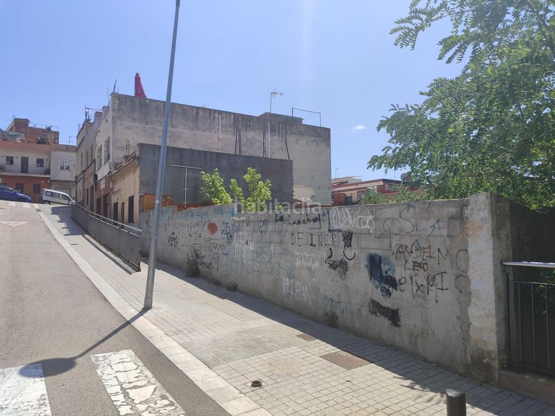 Foto b9e15782-ffd1-40fc-b8af-c7b5d82b45f7. Terreny residencial a Lloreda Badalona