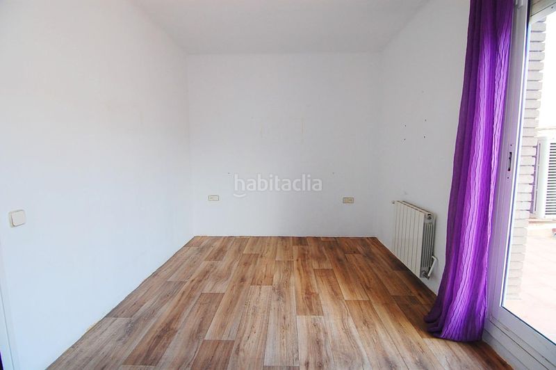 Foto 99663ee1-27b9-41a1-892c-49711ad6313d. Àtic amb calefacció a Riu Sud Santa Coloma de Gramenet