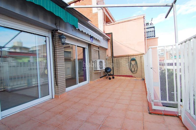 Foto e62c5c75-6f9b-419b-af81-1a3ce28ba68e. Àtic amb calefacció a Riu Sud Santa Coloma de Gramenet