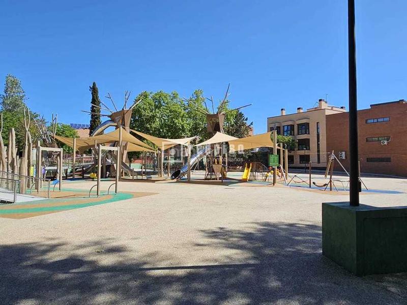 Foto 252e50ea-ae6c-42da-95e8-7605dee6ce36. Local comercial en Centro Alcobendas