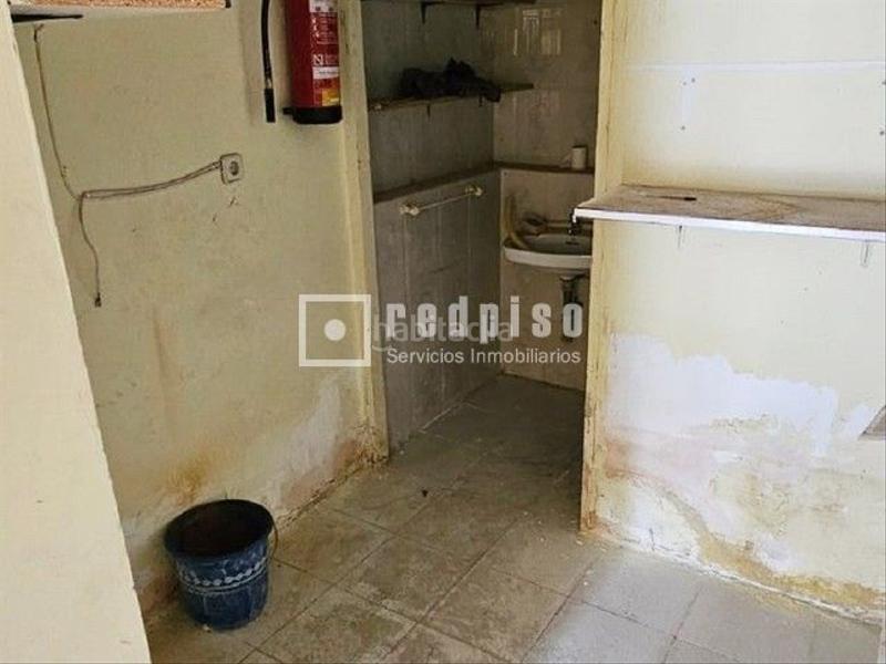 Foto c93d8644-58d1-45f2-9a7a-e2a1737c2378. Local comercial en Centro Alcobendas