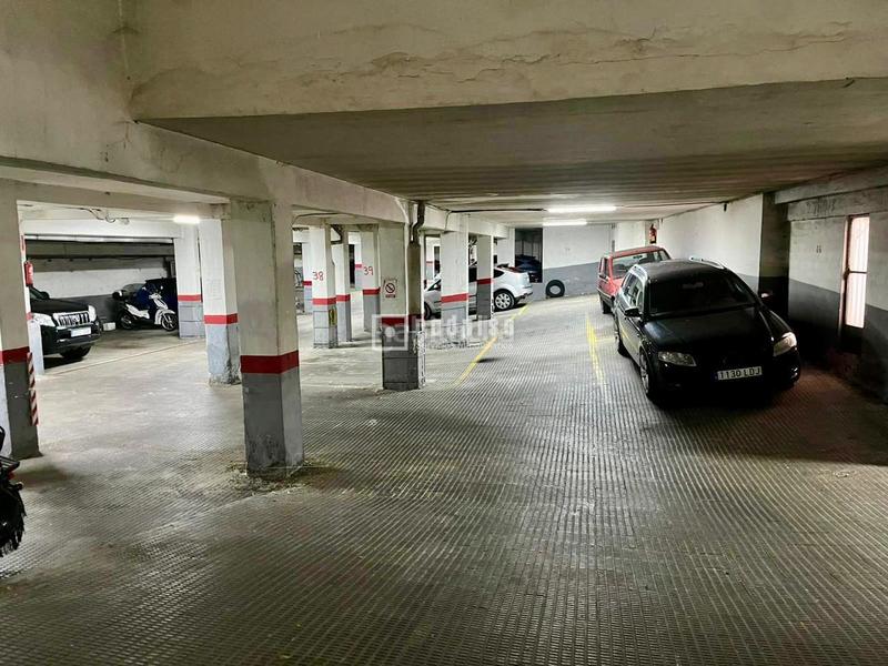 Foto 3c2bc9be-4cd8-4370-bf76-d493ebcc5380. Parking coche en Centro Alcobendas