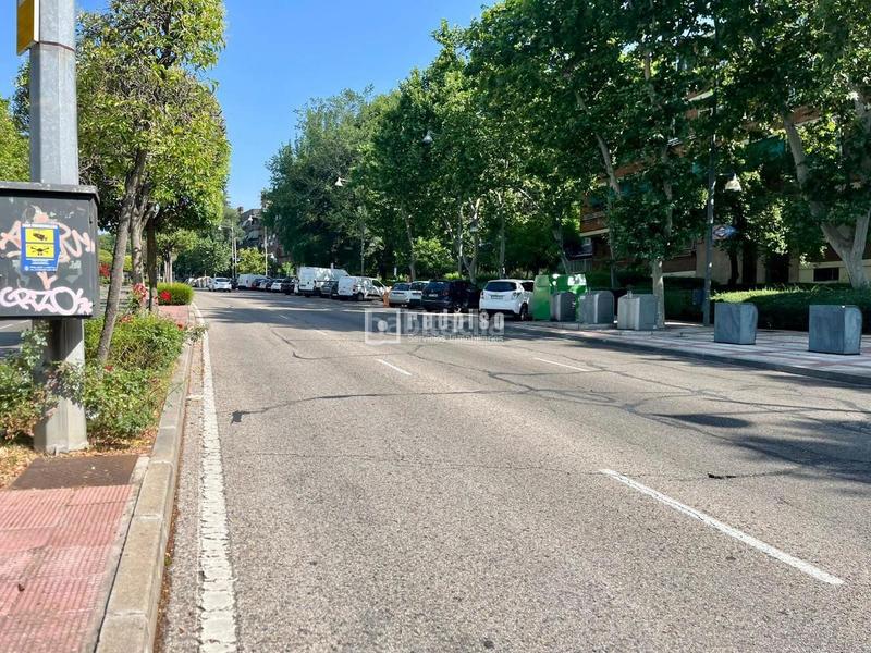 Foto f4d858b7-5c69-4f79-9479-181f8741de50. Parking coche en Centro Alcobendas