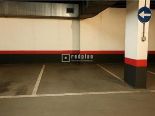Autoparkplatz in Ramón fernández guisasola 26