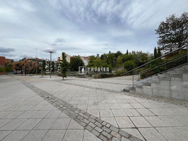 Foto 9d01ab6b-8a47-4124-80e3-bac7b3373613. Flat with heating parking in Centro Alcobendas
