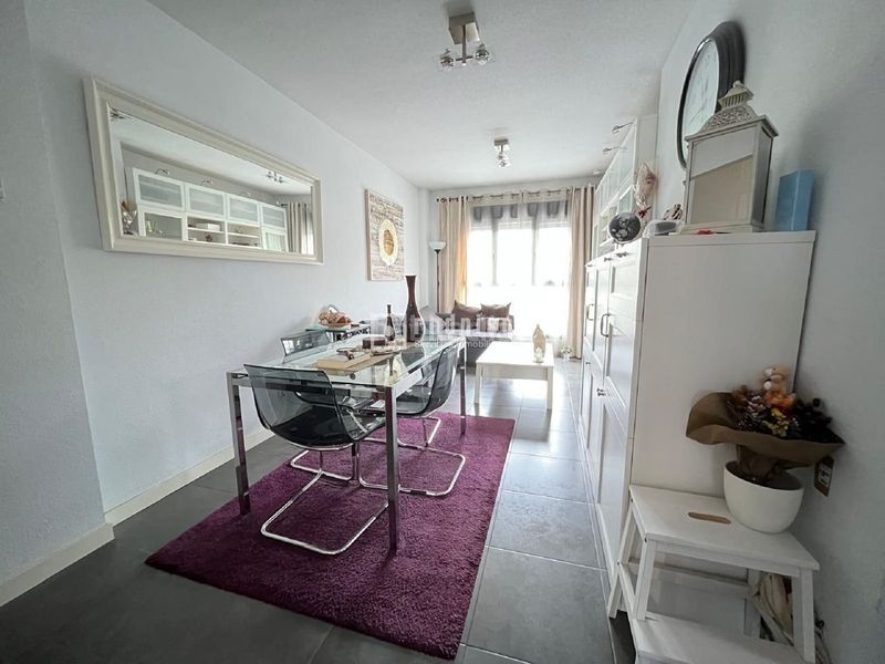 Foto b5e67ac6-6b35-42eb-91d6-b0922300473e. Flat with heating parking in Centro Alcobendas