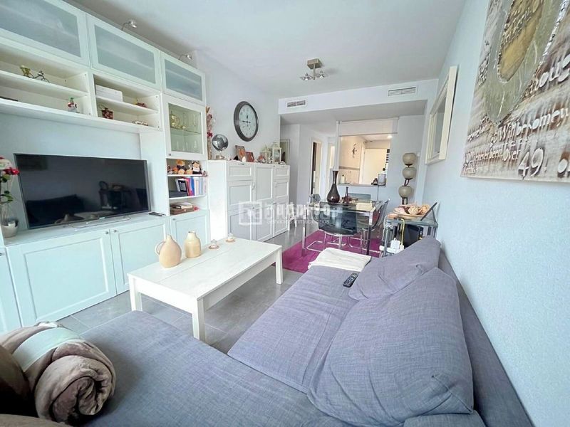 Foto cd82af65-bd75-4732-94e2-556ab622c814. Flat with heating parking in Centro Alcobendas