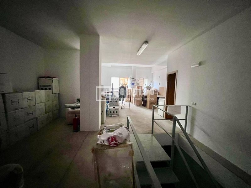 Foto fbfa3587-2580-4212-b079-79869ce305f2. Local comercial a Centro Alcobendas