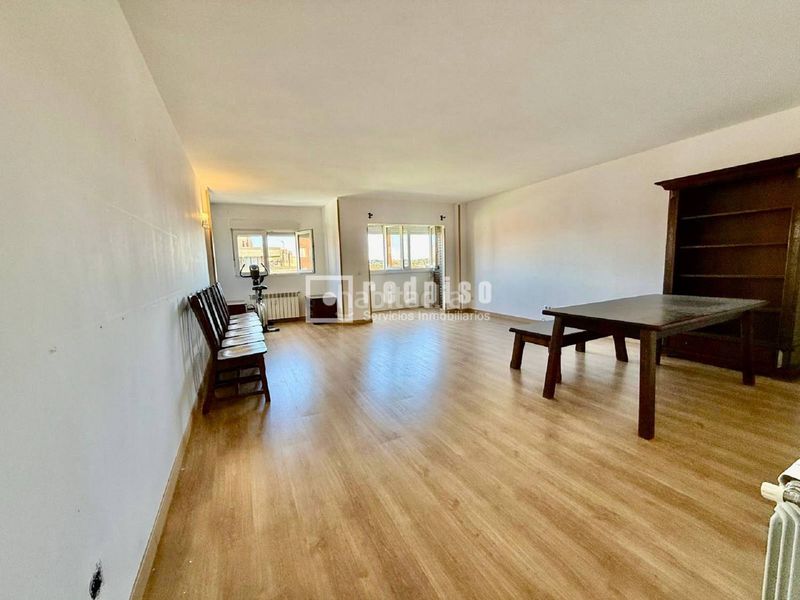 Foto 81a3f8e5-8e5a-498e-b2c9-0dcb23411585. Flat with heating in Centro Alcobendas