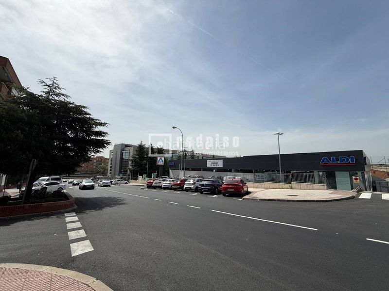 Foto 6959ad47-7cc1-4ed0-89e0-b68452bbf68e. Pis amb calefacció piscina a Ensanche Alcobendas