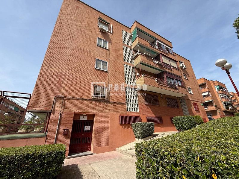 Foto ed560f71-4641-49fa-a262-1accb865d903. Pis amb calefacció piscina a Ensanche Alcobendas
