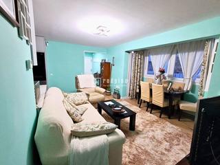 Appartement à Casco Antiguo. Vivienda totalmente reformada