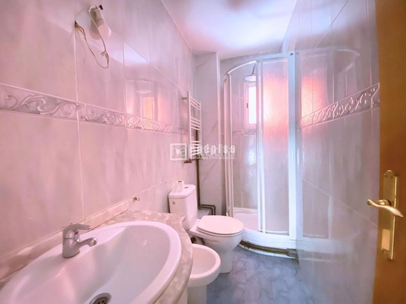 Foto 2bb8396e-e10e-4c23-9e09-0552a4a8056e. Flat with heating in Casco Antiguo Alcorcón