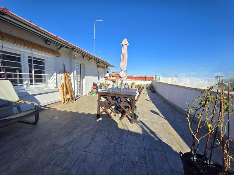 Foto 9c493853-ca63-4efe-914b-c64479fb3a1c. Penthouse with heating in Zona Renfe Alcorcón