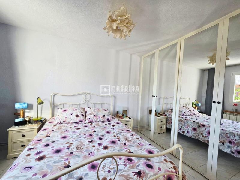 Foto b129b5b0-307c-43f6-bdf1-689c8dae12d2. Penthouse with heating in Zona Renfe Alcorcón