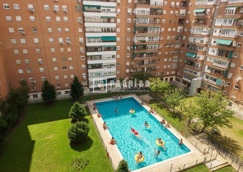 Foto 7c90cf93-a70d-4e62-9270-f69bb5a60b65. Pis amb calefacció piscina a Zona Renfe Alcorcón