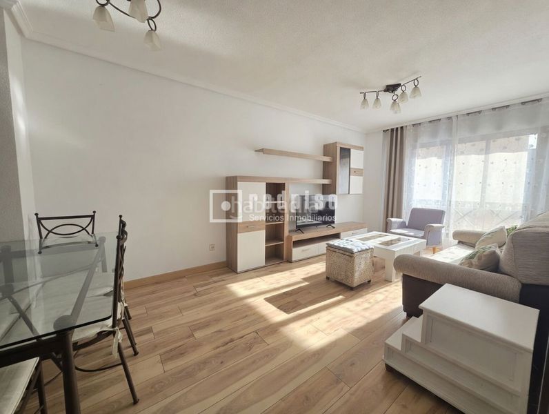 Foto aa3cfcec-dd46-4aaa-b878-4f6bf37bd786. Pis amb calefacció a Zona Renfe Alcorcón