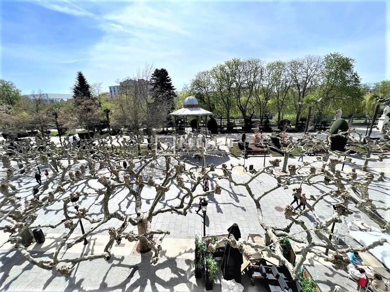 Foto b68e4ce4-6264-42e2-b560-d36914b8a8a1. Appartamento con riscaldamento in Casco Antiguo Burgos