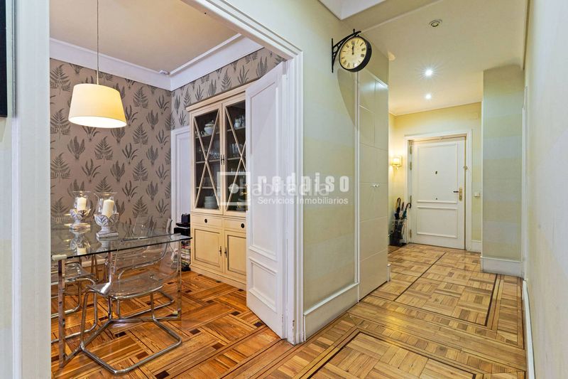 Foto 3c0aa25c-13cd-4369-a467-036c668918bf. Piso en Castellana Madrid