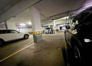 Lloguer Aparcament cotxe a Del doctor esquerdo 102. Alquiler de garaje coche grande calle doctor esquerdo