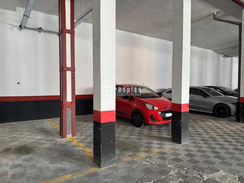 Foto 19bde844-ac8d-425d-ae09-cda8932d8c81. Parking coche excelente plaza de garaje en calle boltaña en Madrid