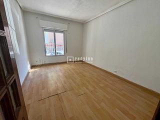 Pis  San valentin. Excelente vivienda en calle san valentin