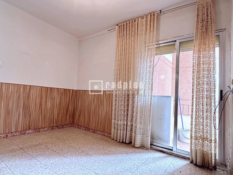 Foto 3ee98295-5f19-48e9-86da-0f4d1106ef55. Piso en Canillejas Madrid
