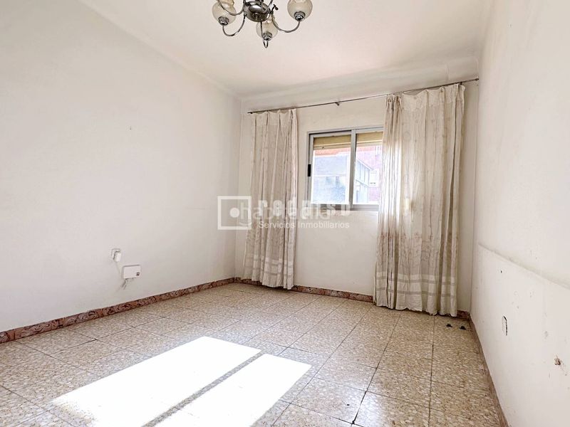 Foto 893850a3-7fa1-4c17-ae95-28eb77dac0aa. Piso en Canillejas Madrid