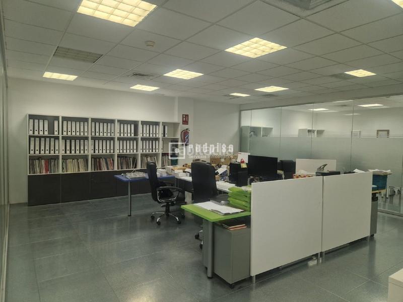 Foto 405d8591-4aa6-4479-bee9-d100429b1b49. Office space with parking in Polígono Industrial-Norte San Sebastián de los Reyes
