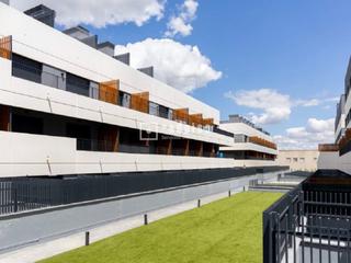 Rent Duplex in Polígono Industrial-Norte