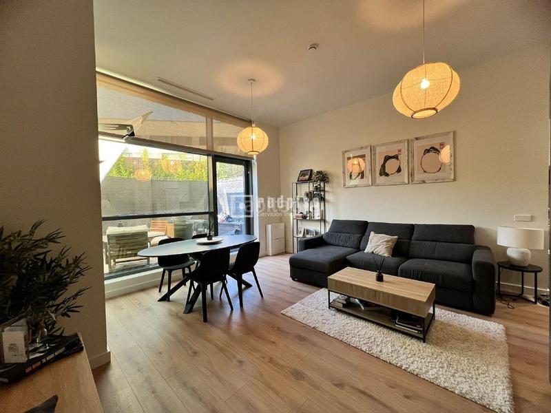 Foto 15a94e90-1029-48d4-b8b0-d1cff7d7c814. Loft en Polígono Industrial Sur San Sebastián de los Reyes