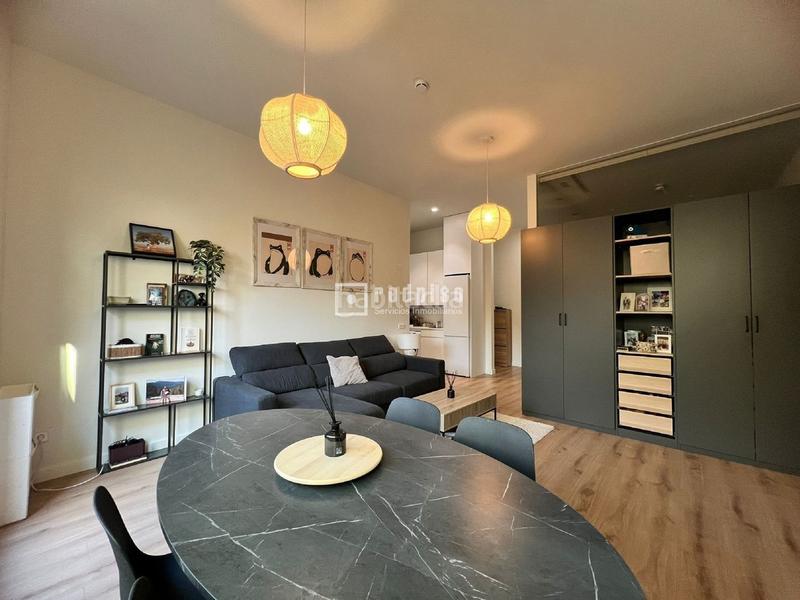 Foto b30afcfb-8289-4c1a-bb0f-adda8cb5f33b. Loft mit heizung parking pool in Polígono Industrial Sur San Sebastián de los Reyes