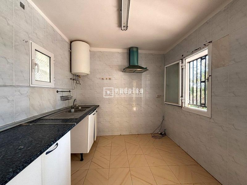 Foto f5cb9df7-ec1d-4150-b89c-b98c6721add2. Chalet en Villaconejos