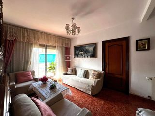 Etagenwohnung in Centro Urbano