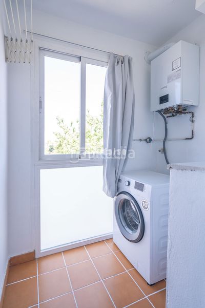 Foto c8514288-a7de-4428-96b4-40b34c31720a. Pis amb calefacció aparcament piscina a Las Castañeras - Bulevar Arroyomolinos
