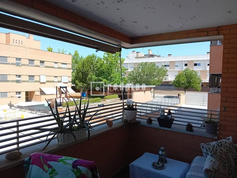 Foto 51e1cf8c-8d8d-4bd2-9327-5e6886d9c5e8. Pis amb calefacció aparcament piscina a Zona Europa Arroyomolinos