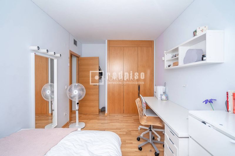 Foto d037d0ed-5d42-4ca4-a97c-2dd777e25857. Pis amb calefacció aparcament piscina a Las Castañeras - Bulevar Arroyomolinos